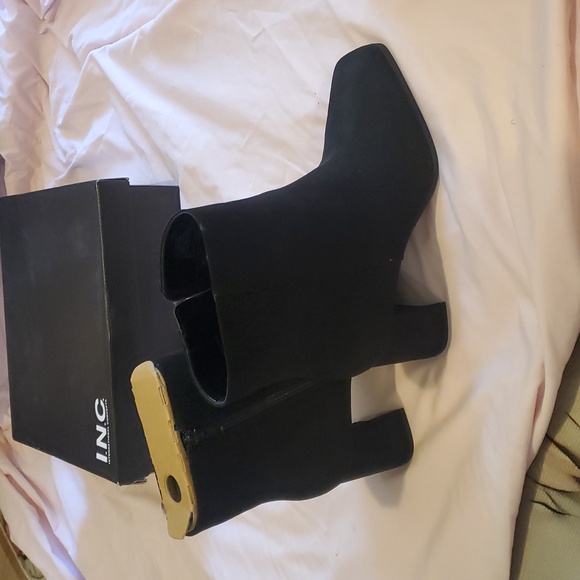 Suede INC International Concepts Women's Black Heeled Boots - Picture 10 of 10